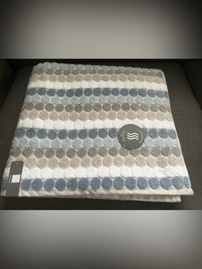 Soho Living Bath Towels in Blue, Gray, White Striped Zero Twist Cotton 2 Pc NEW